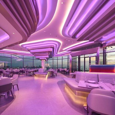 Grande Centre Point Space باتايا المظهر الخارجي الصورة The interior of the restaurant