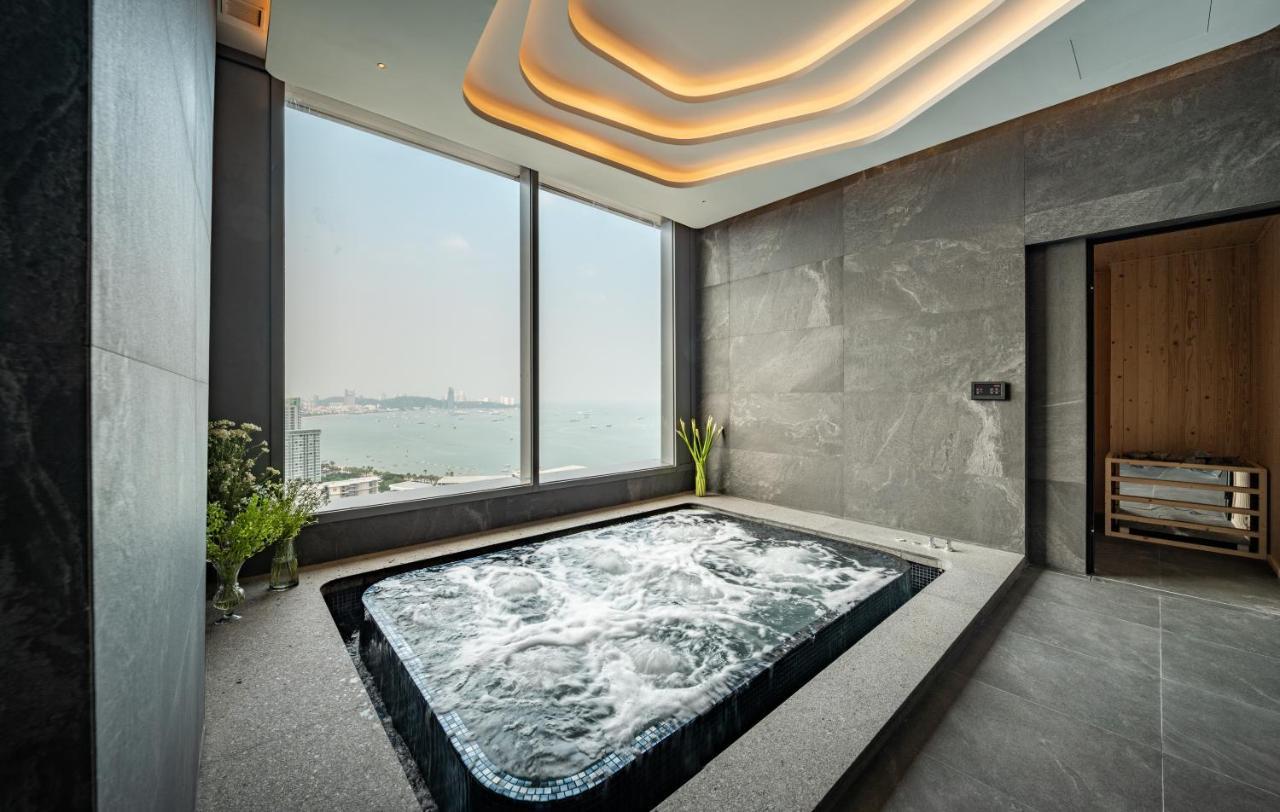 Grande Centre Point Space باتايا المظهر الخارجي الصورة Spa at The Ritz-Carlton, Hong Kong