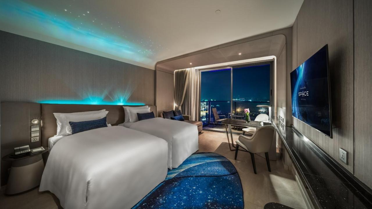 Grande Centre Point Space باتايا المظهر الخارجي الصورة